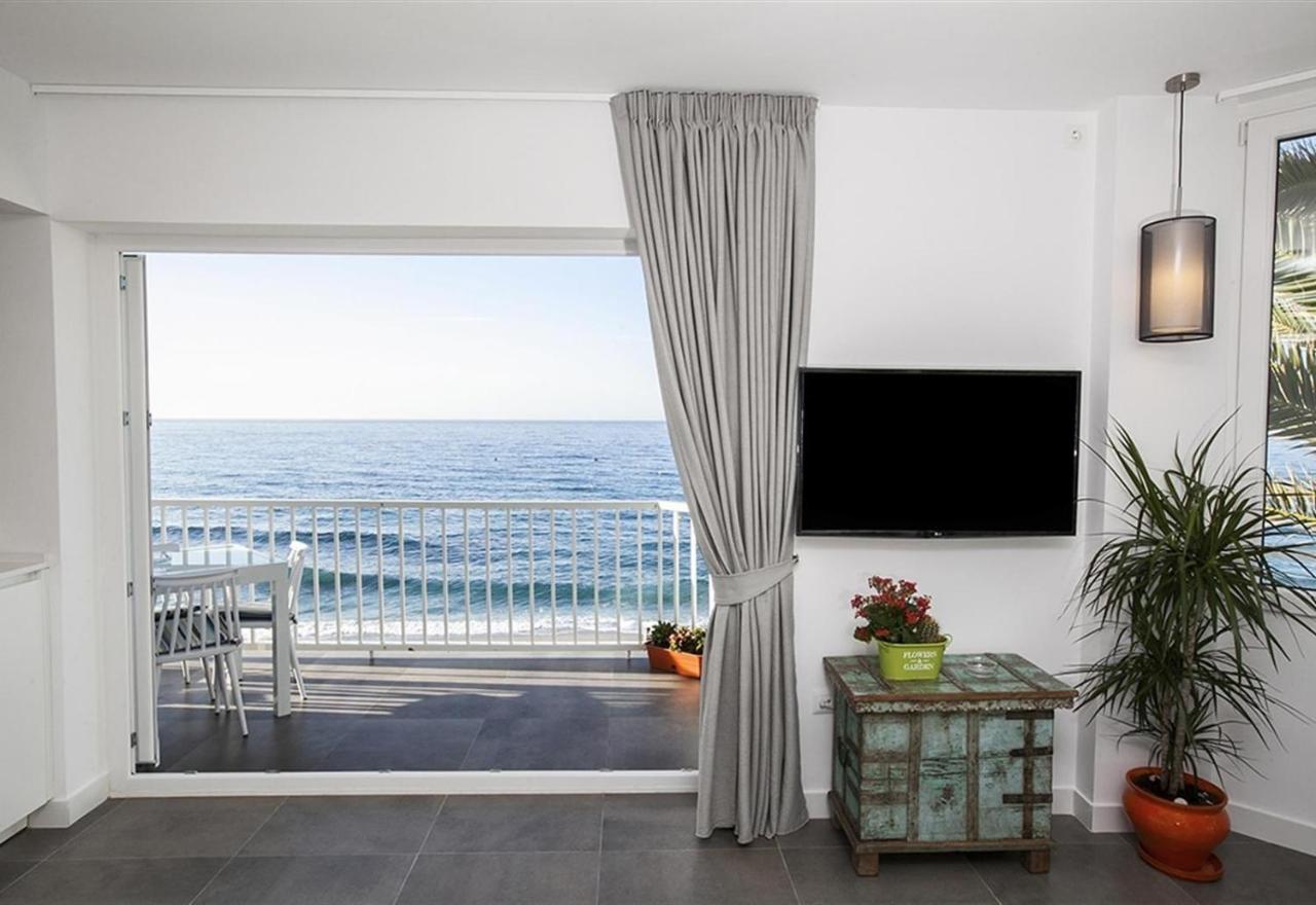 Super Front Line Modern New Apartm Nerja Exteriér fotografie